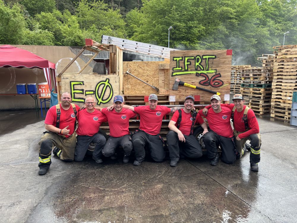 Engine Team Posing